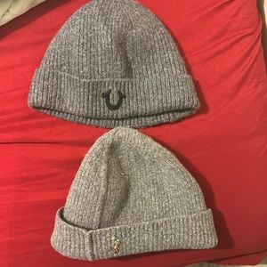 2 hats